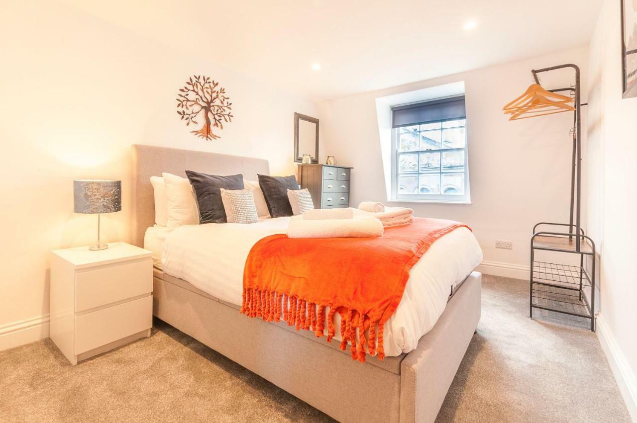 Appartement Pure B - Exceptional Views Of Tamar & Royal William Yard With Free Parking & Wifi à Plymouth Extérieur photo