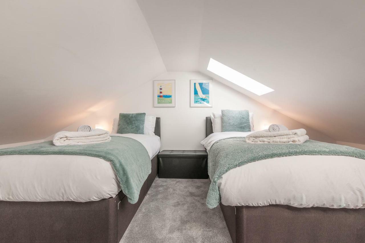 Appartement Pure B - Exceptional Views Of Tamar & Royal William Yard With Free Parking & Wifi à Plymouth Extérieur photo