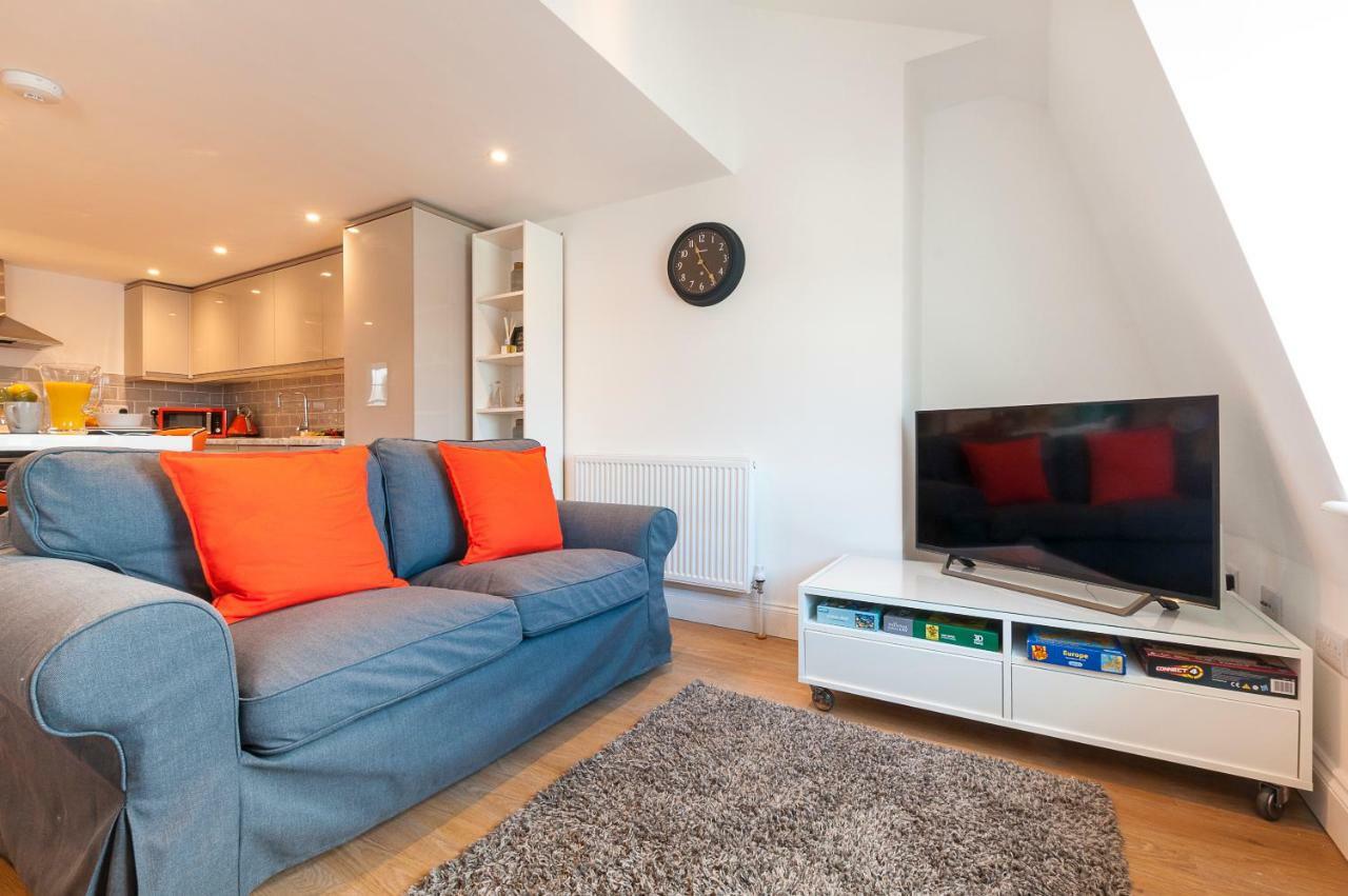 Appartement Pure B - Exceptional Views Of Tamar & Royal William Yard With Free Parking & Wifi à Plymouth Extérieur photo