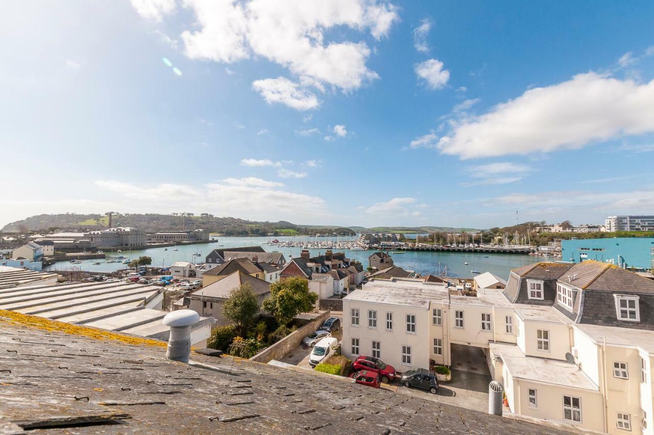 Appartement Pure B - Exceptional Views Of Tamar & Royal William Yard With Free Parking & Wifi à Plymouth Extérieur photo